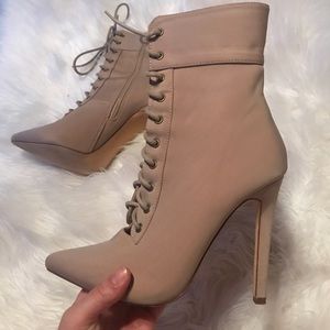 LIKE NEW Forever21 Pointed Toe Stiletto Boots